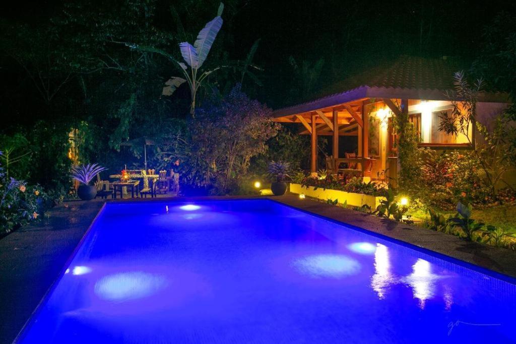 Villa Pina Dorada Dependencia Del Hotel Casa Merlin Puerto Viejo de Talamanca ภายนอก รูปภาพ