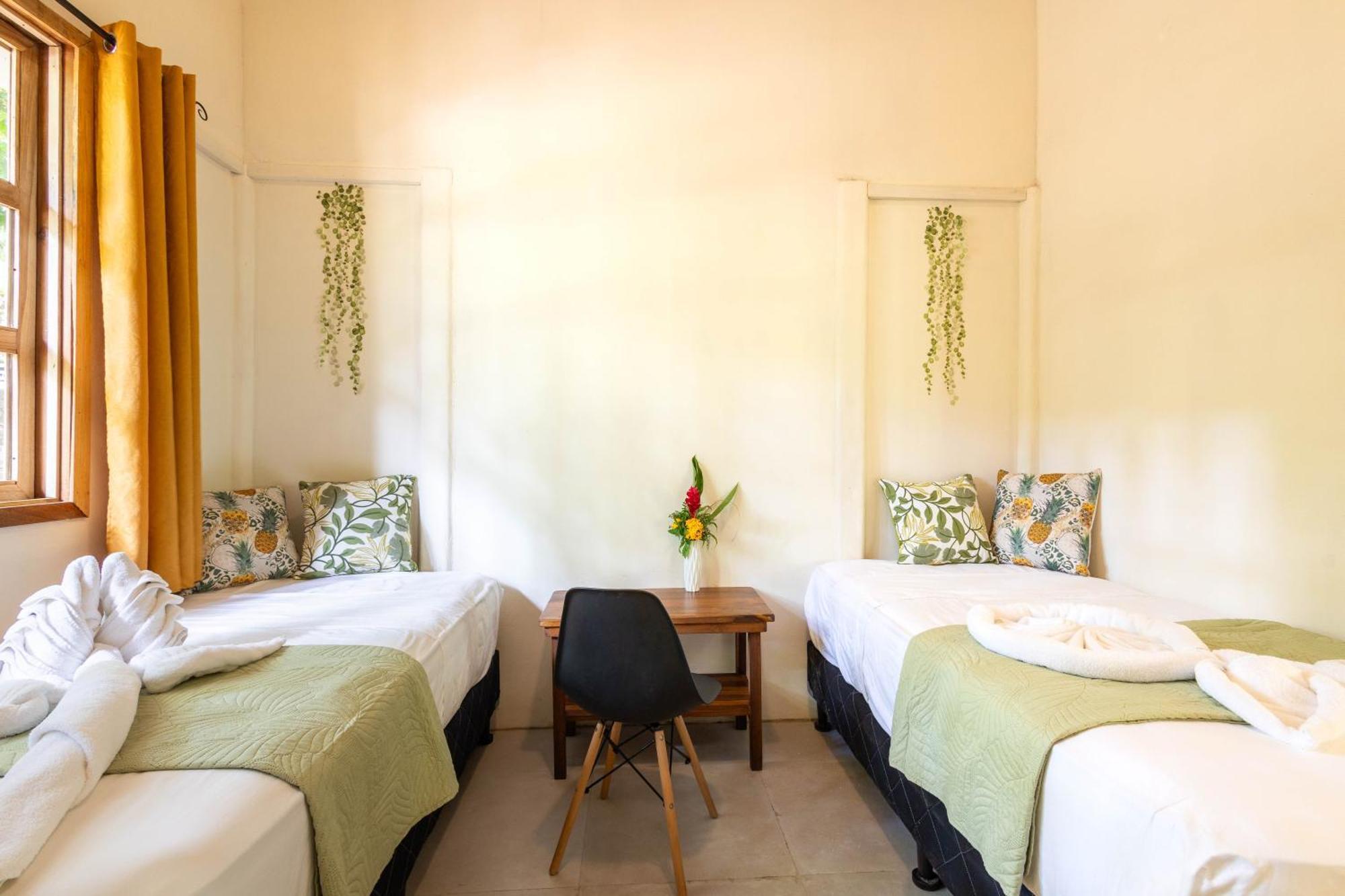 Villa Pina Dorada Dependencia Del Hotel Casa Merlin Puerto Viejo de Talamanca ภายนอก รูปภาพ