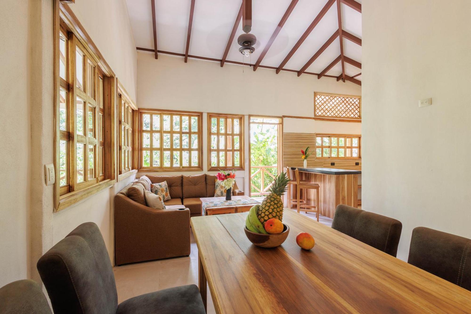 Villa Pina Dorada Dependencia Del Hotel Casa Merlin Puerto Viejo de Talamanca ภายนอก รูปภาพ
